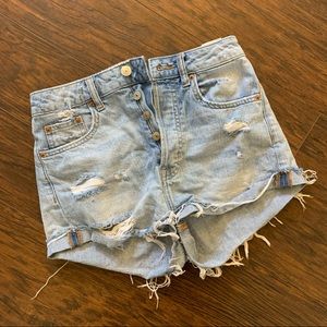High Wasted Distressed Shorts